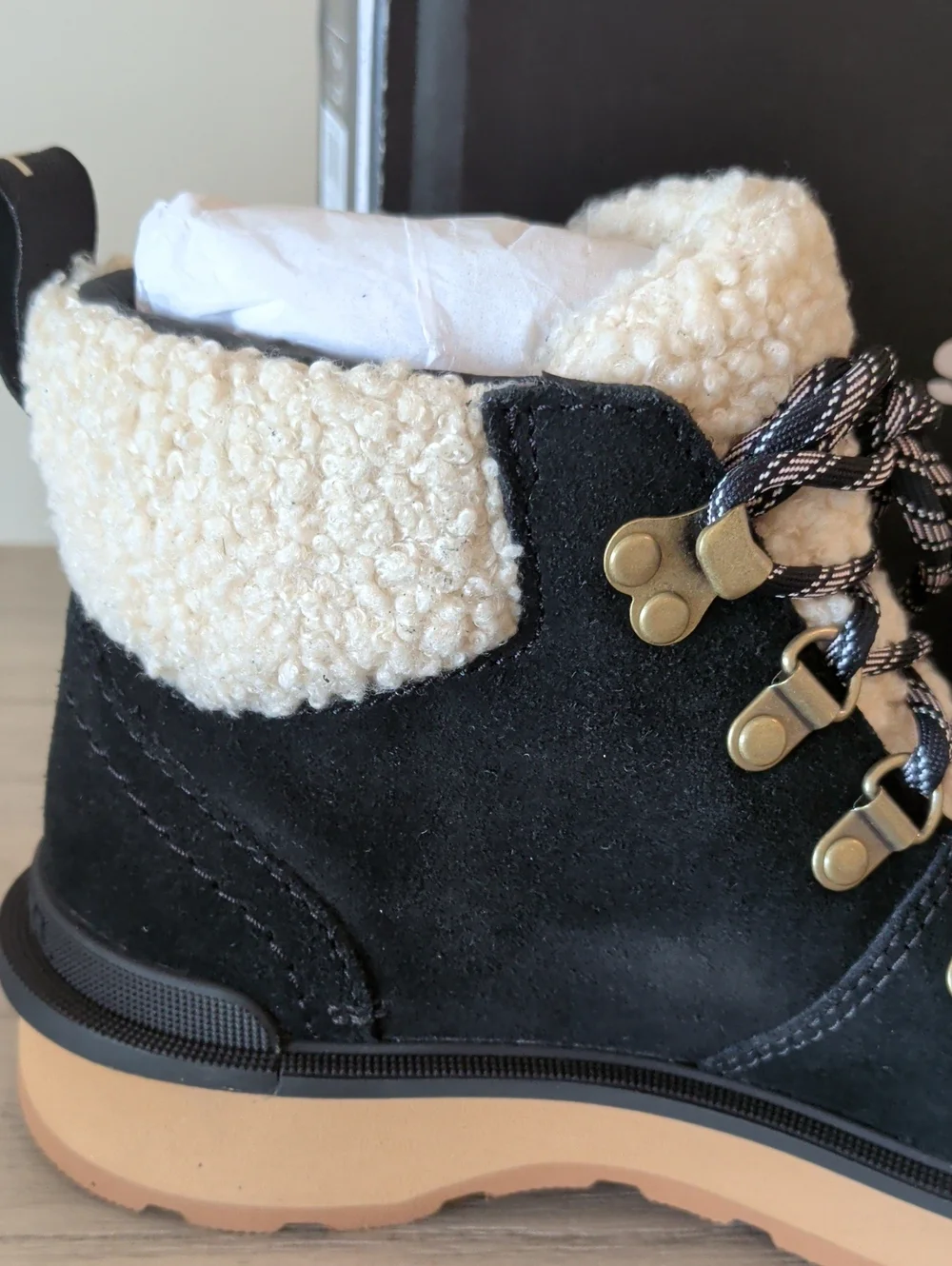 SOREL NIB 6.5 Cozy Hiker Black
